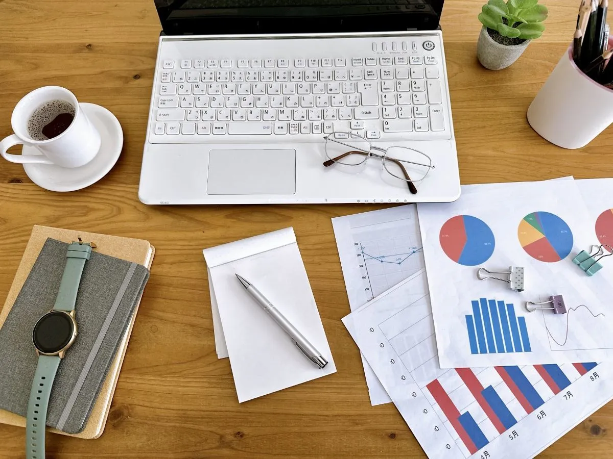 SEOとMEO対策の違いと効果的な施策！集客力アップのポイント